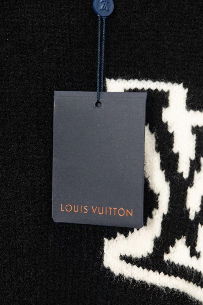 LV Sweaters